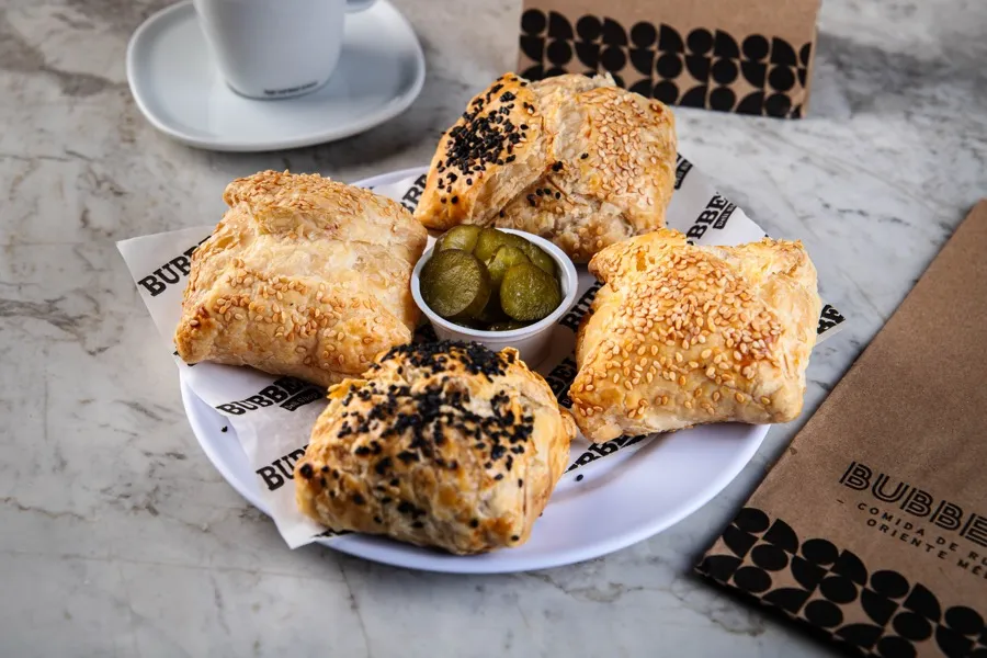 Combo 4 burekas salgadas do Bubbeleh