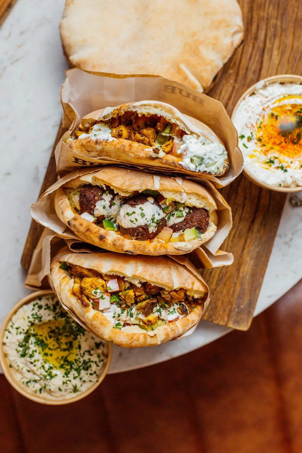 Falafel, shawarma e gyros do Bubbeleh